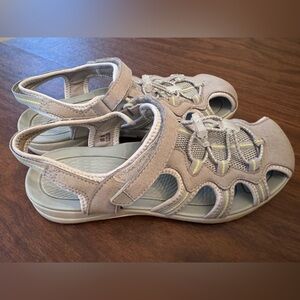 Land’s End Grey and Neon Green Slip On River Sandals Size 8